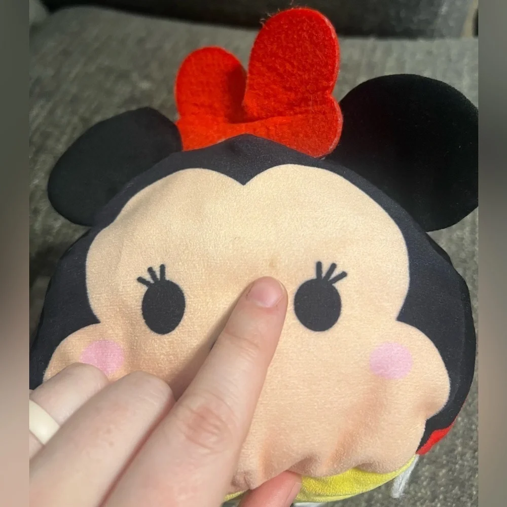 Official Disney Tsum Tsum Minnie Mouse Stuffed Animal Plushie Plush Toy 8 Inches